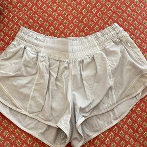 Lululemon hotty hot shorts